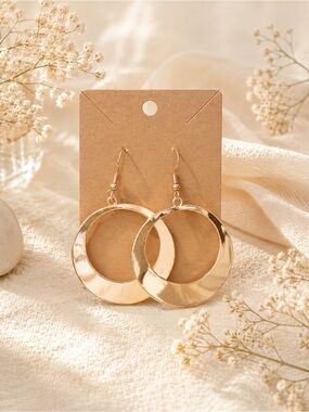 Gold Open Circle Dangle Earrings - Women Fashion Jewelry
